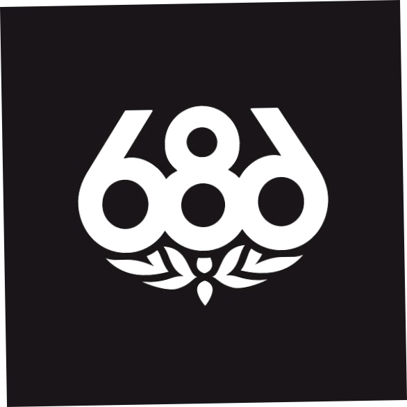 686